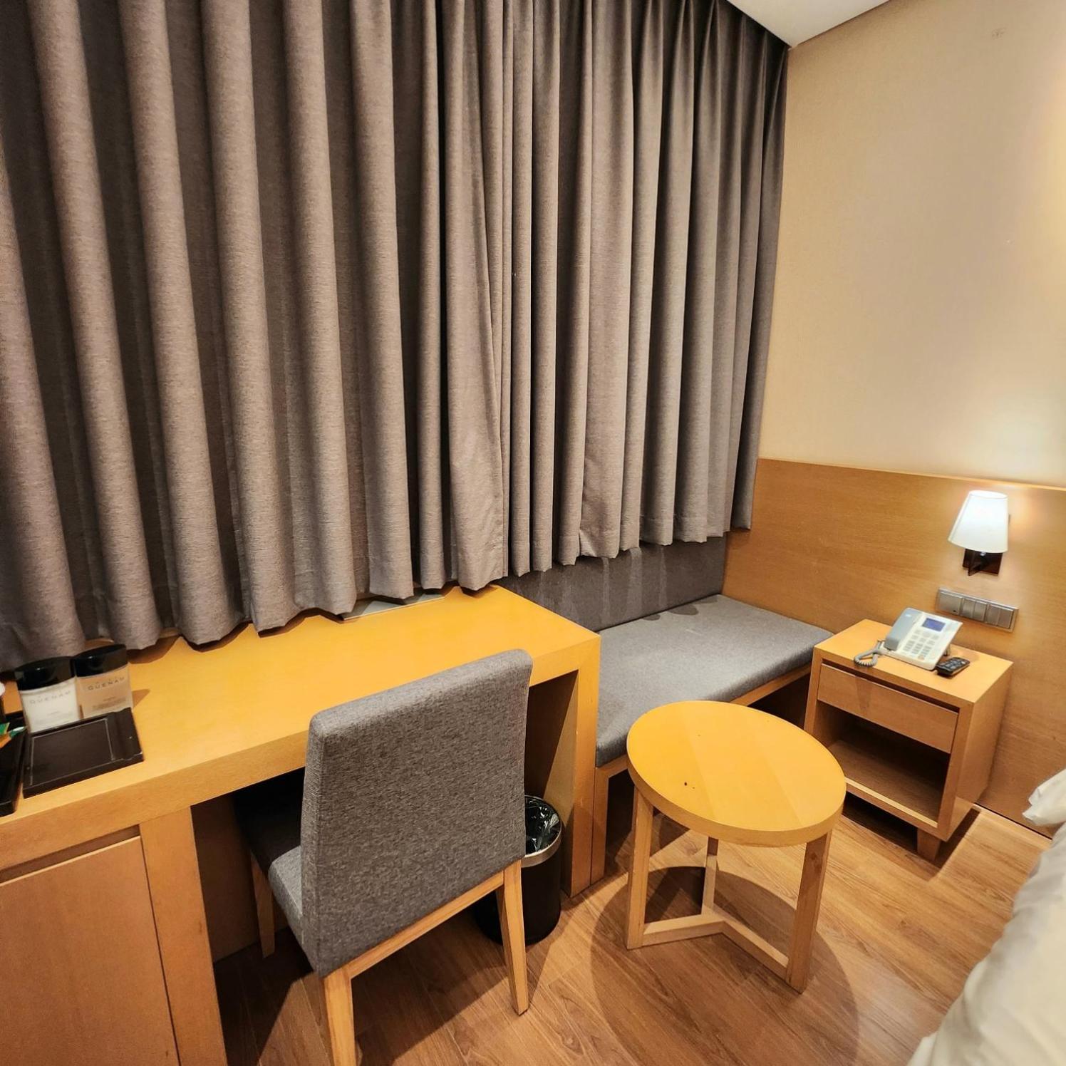 Arban Hotel Busan Bagian luar foto