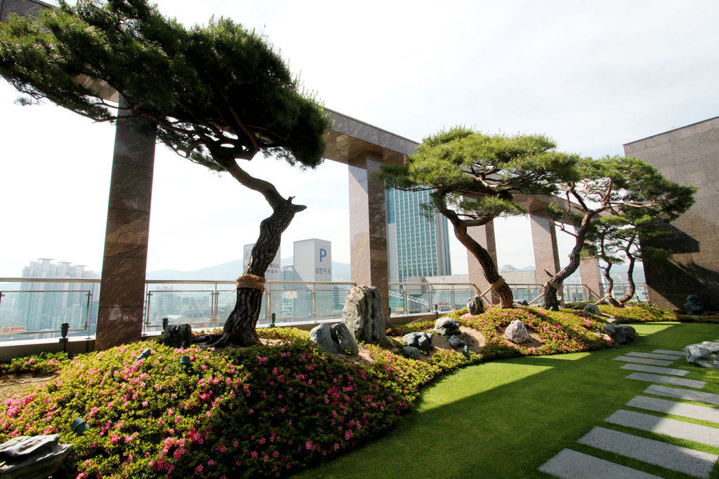 Arban Hotel Busan Bagian luar foto